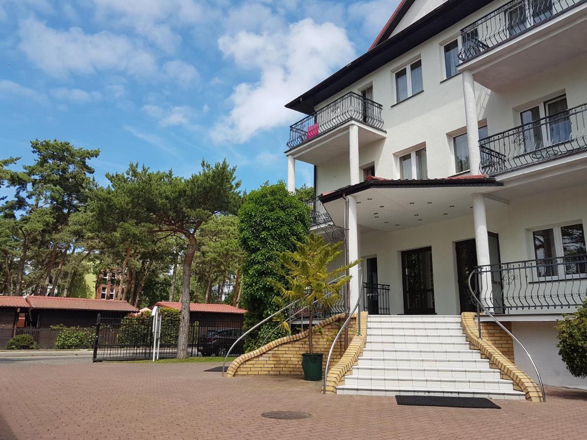 Osrodek Wczasowy Marevita Dziwnówek Exteriör bild